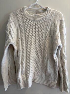 Francesca's Collections Cream Cable Knit Sweater